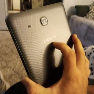 Samsung Galaxy Tab 'E' 16GB